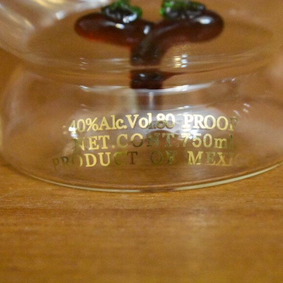 Tequila Casino Azul Hand-Blown Glass Decanter with Parrot Inside EMPTY BOTTLE - Picture 5 of 16